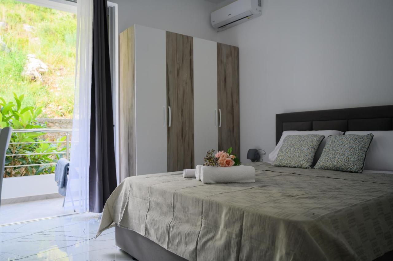 Apartmán Ionian Pearl Dhërmi Exteriér fotografie