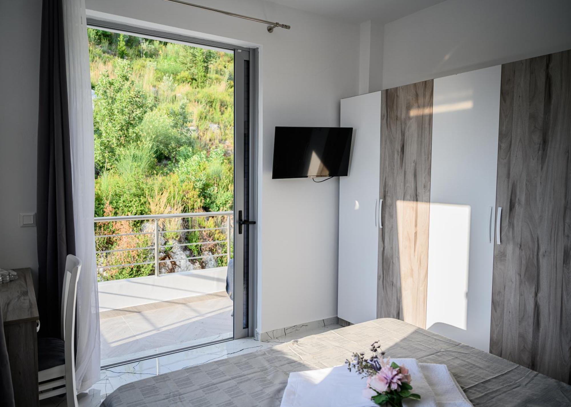 Apartmán Ionian Pearl Dhërmi Exteriér fotografie