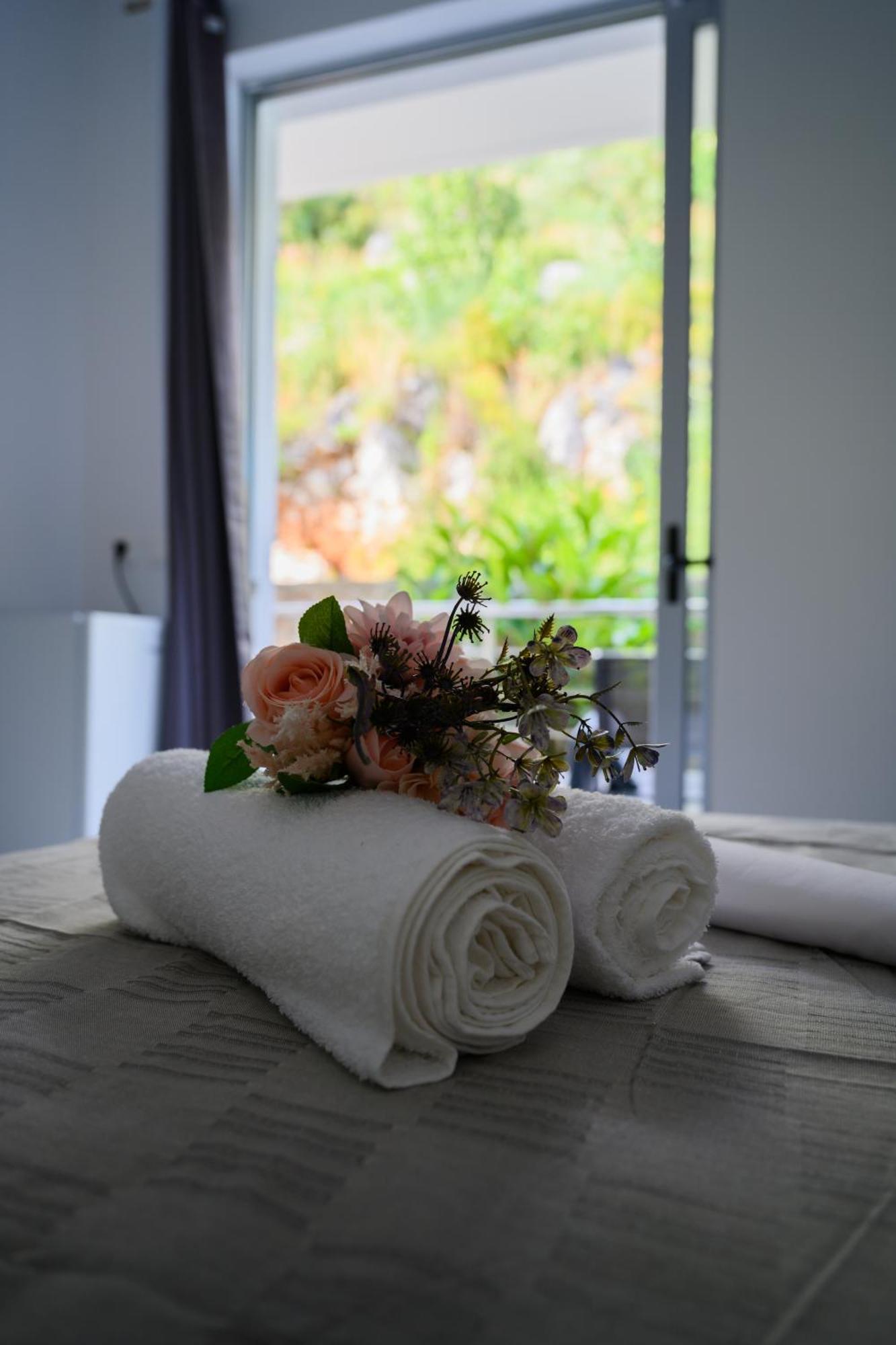 Apartmán Ionian Pearl Dhërmi Exteriér fotografie