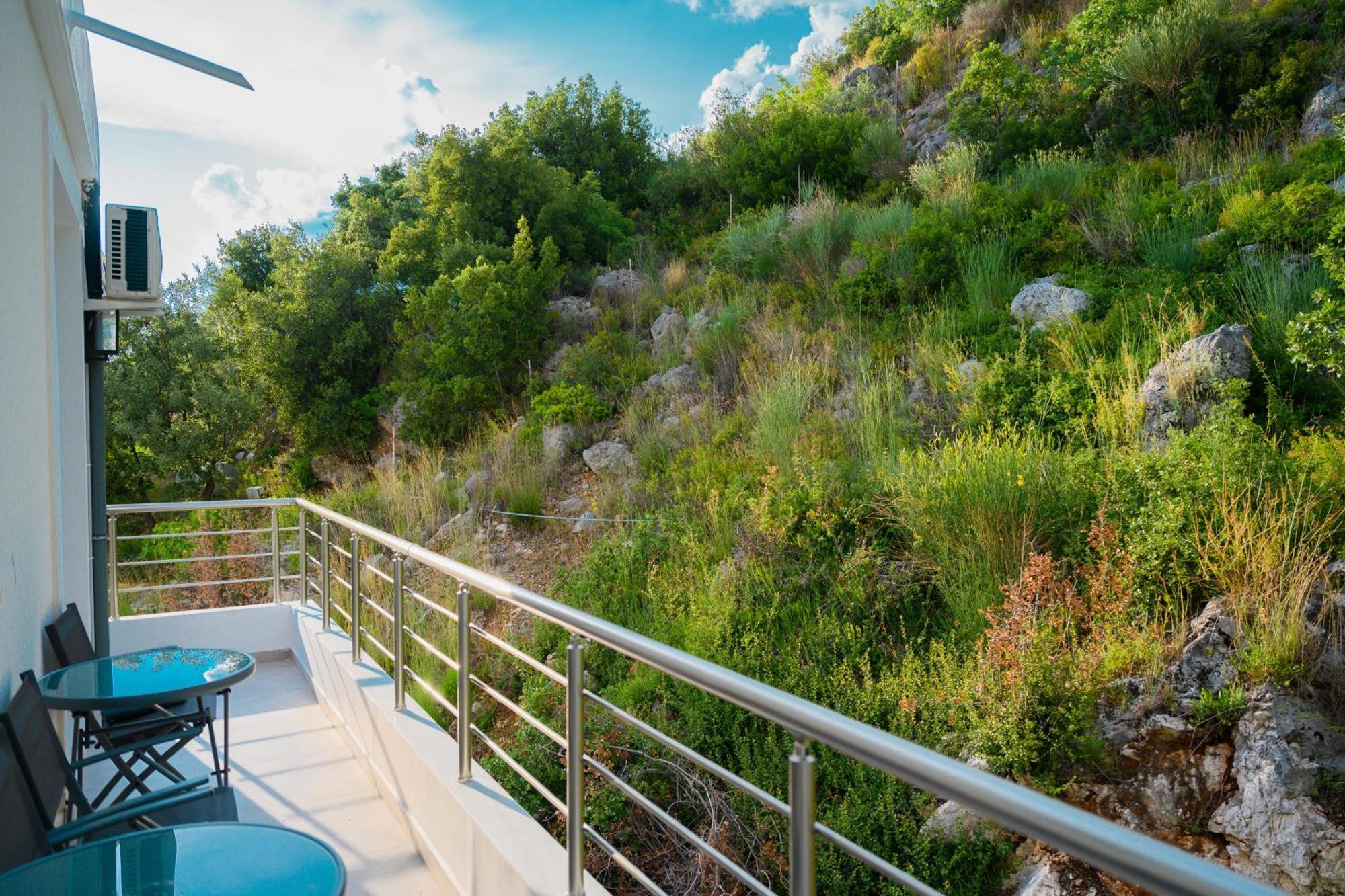 Apartmán Ionian Pearl Dhërmi Exteriér fotografie